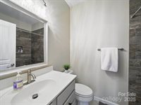 1061 Woodglen Lane, Matthews, NC 28104