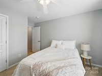 1061 Woodglen Lane, Matthews, NC 28104