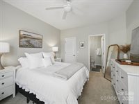 1061 Woodglen Lane, Matthews, NC 28104