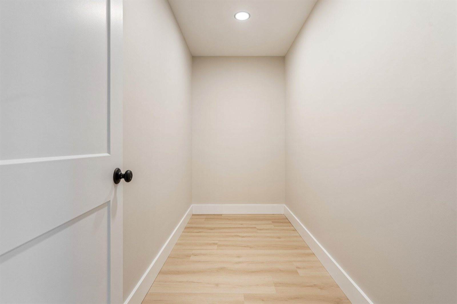 734 Main Road, Charleston, ME 04422