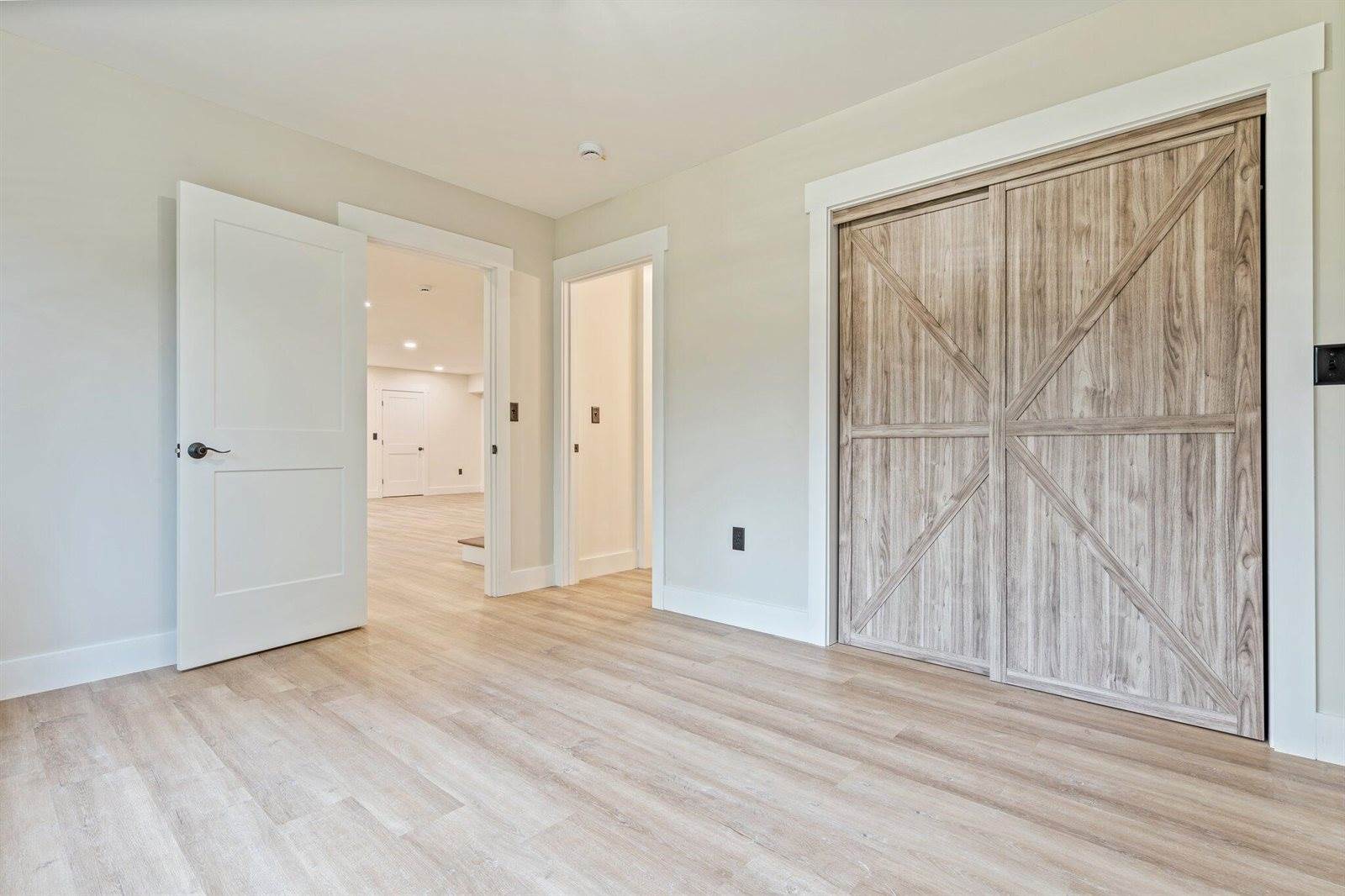 734 Main Road, Charleston, ME 04422