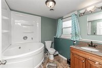 403 Countryside, Junction City, KS 66441