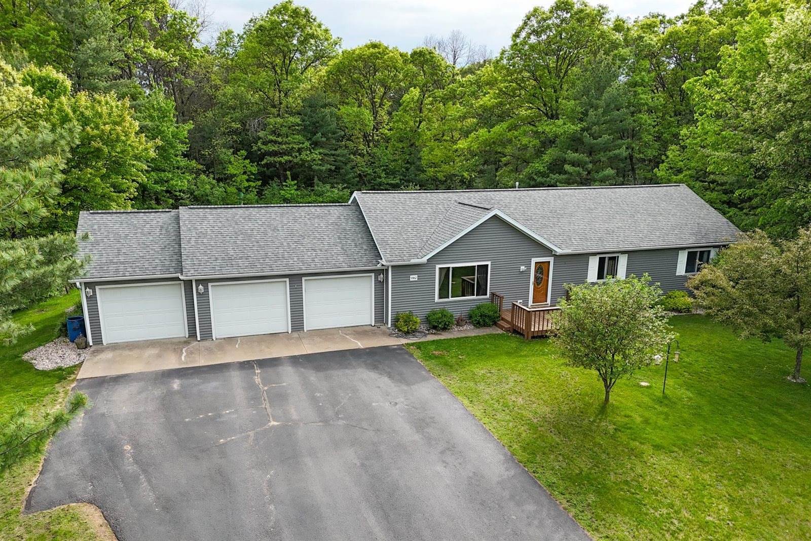 9362 Camilla Court, Nekoosa, WI 54457