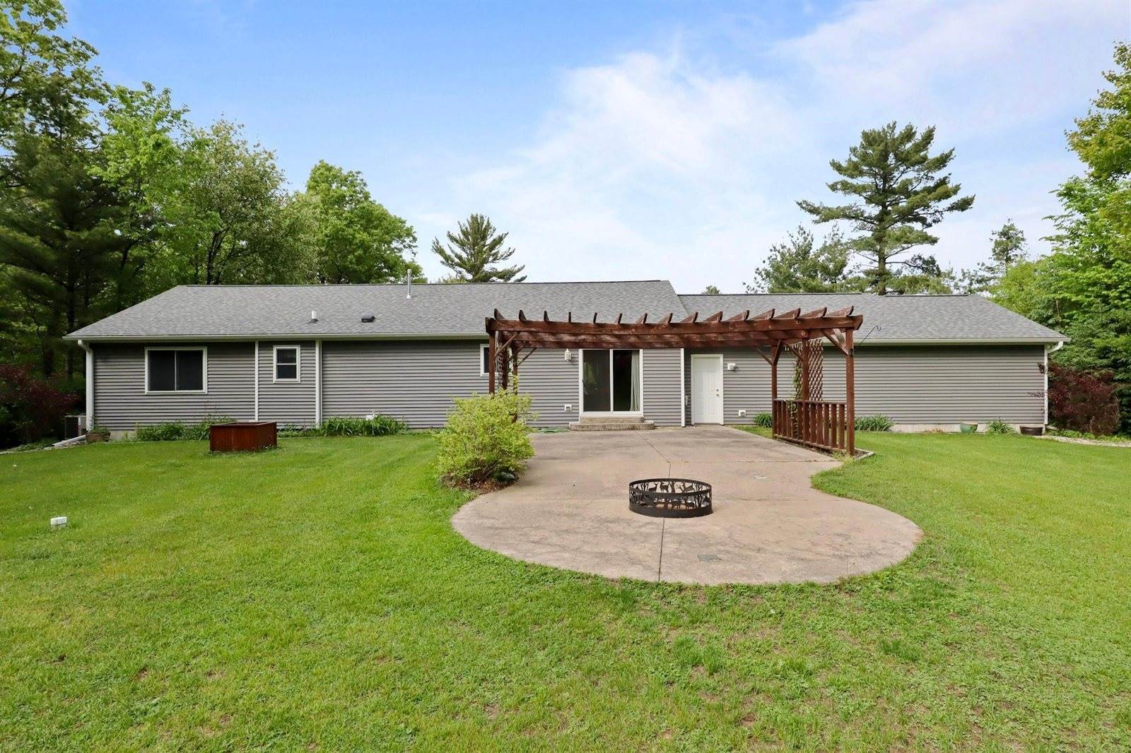 9362 Camilla Court, Nekoosa, WI 54457