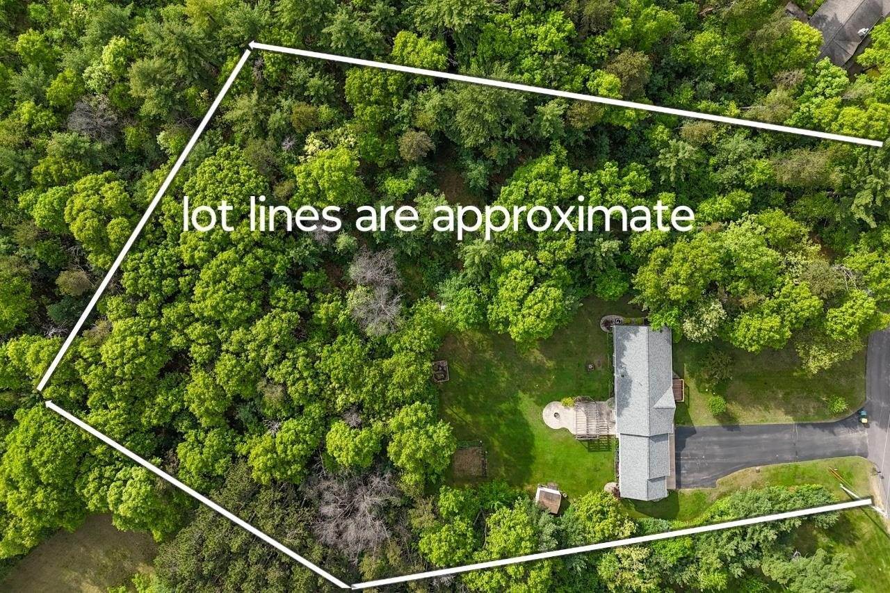 9362 Camilla Court, Nekoosa, WI 54457