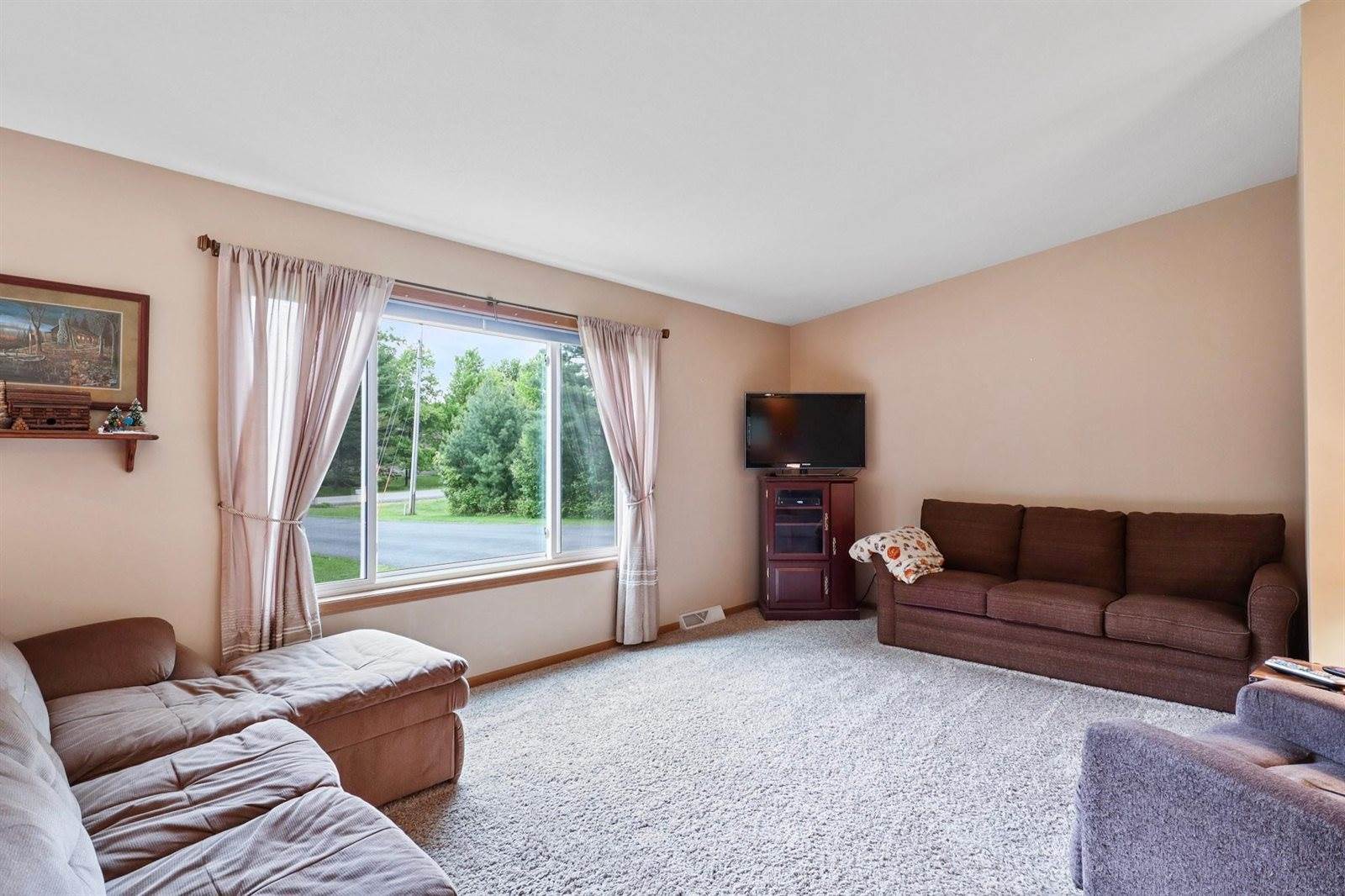 9362 Camilla Court, Nekoosa, WI 54457