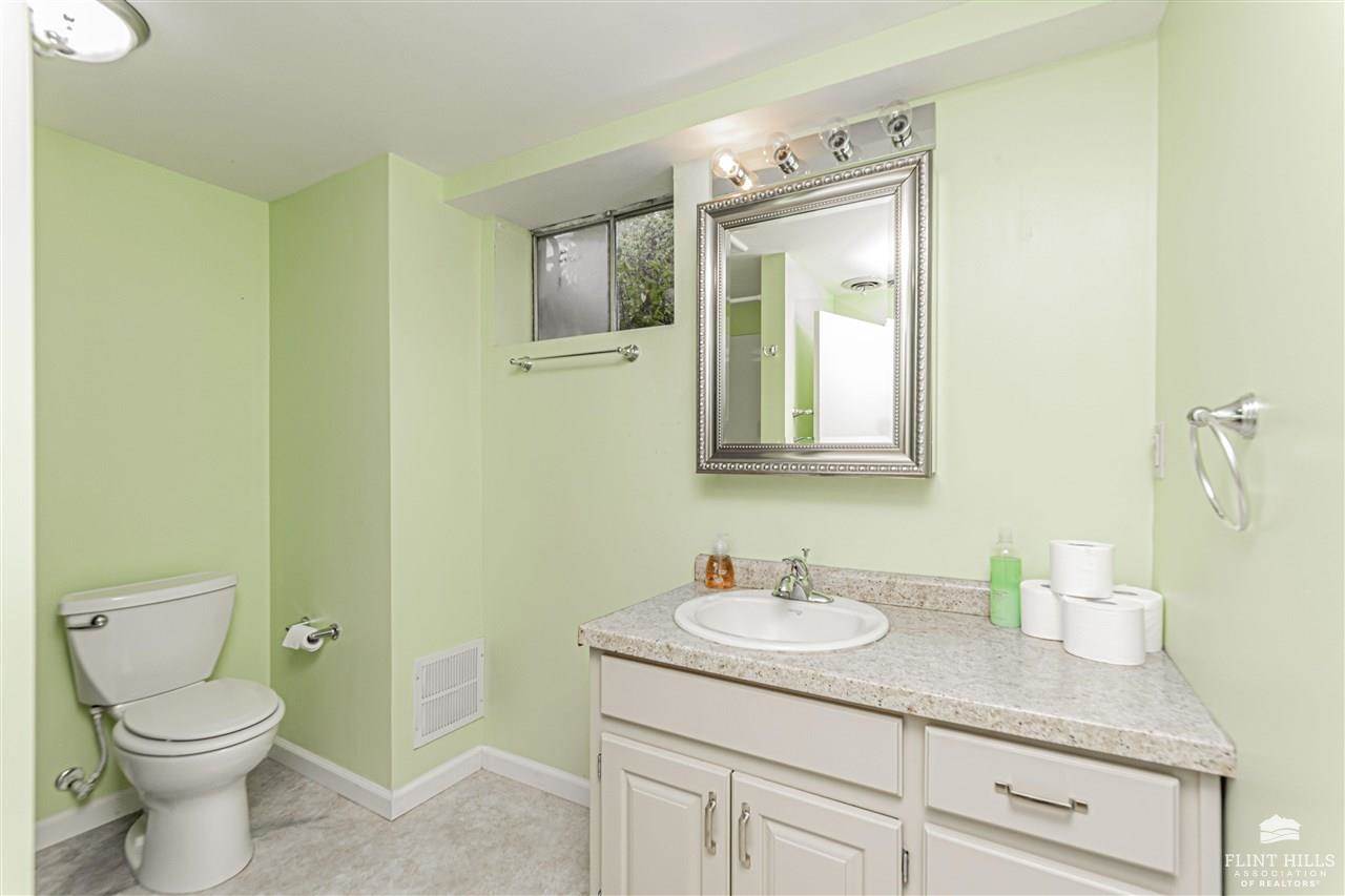 510 Coronado Drive, Junction City, KS 66441