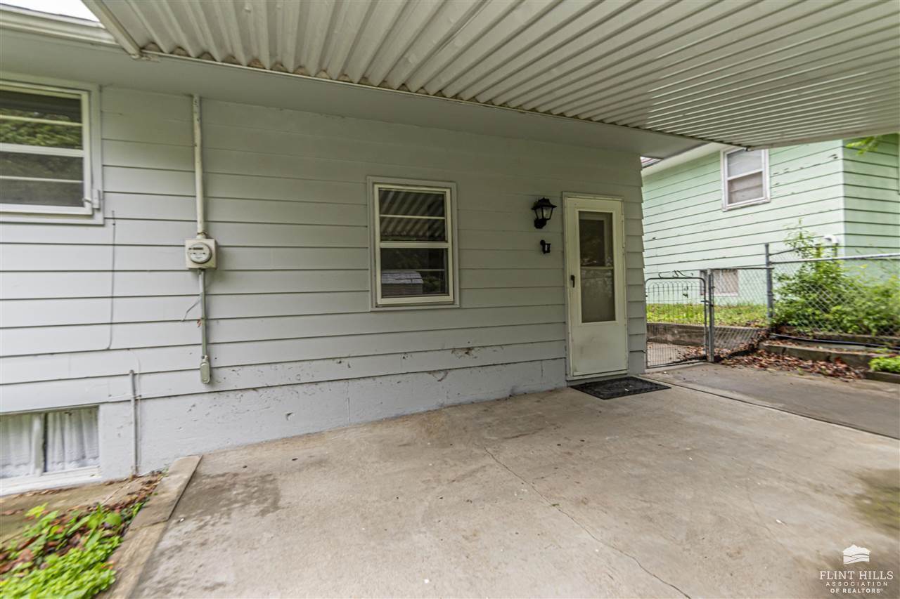 510 Coronado Drive, Junction City, KS 66441