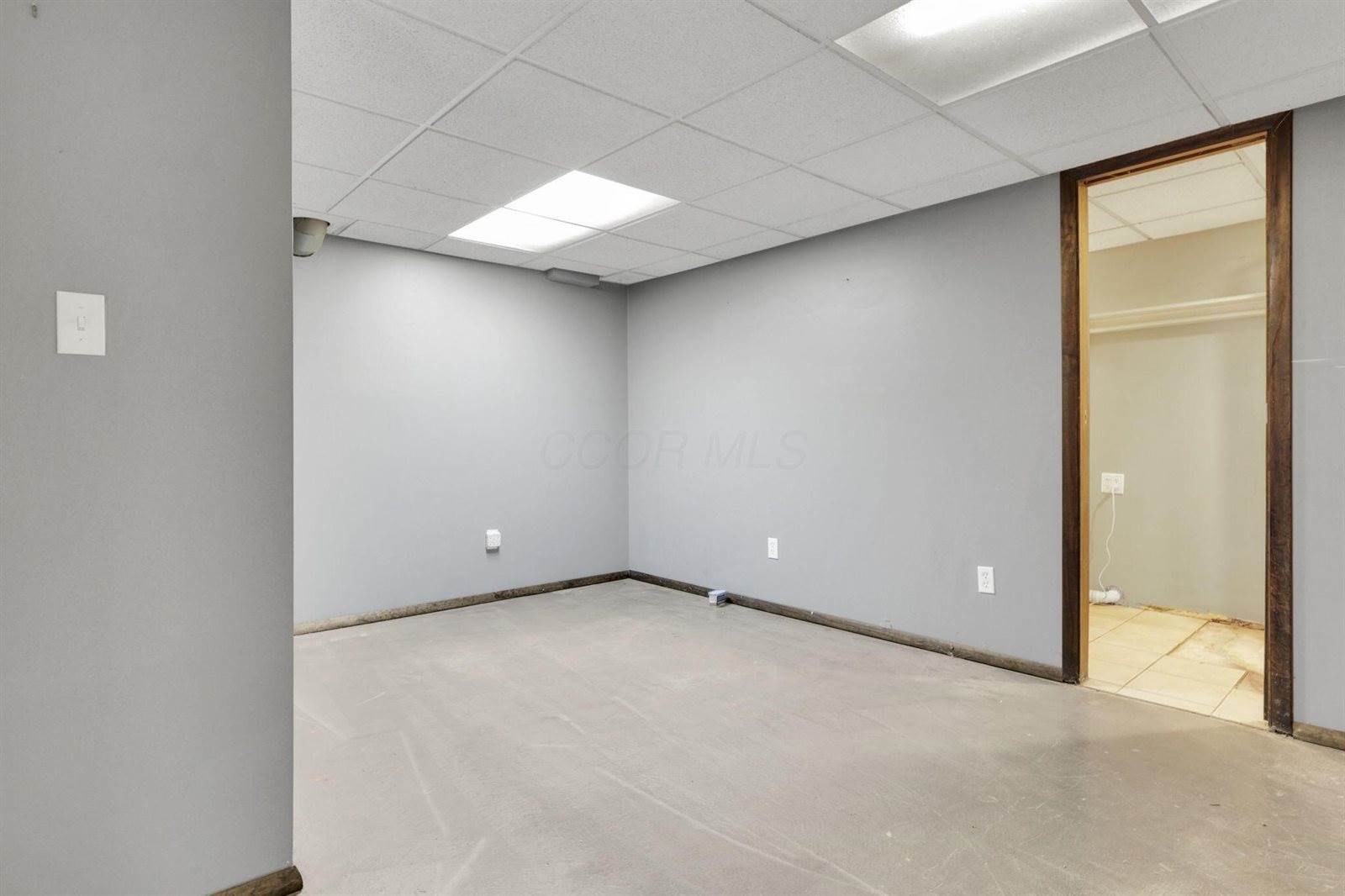 2320 Miller Paul Road, Galena, OH 43021