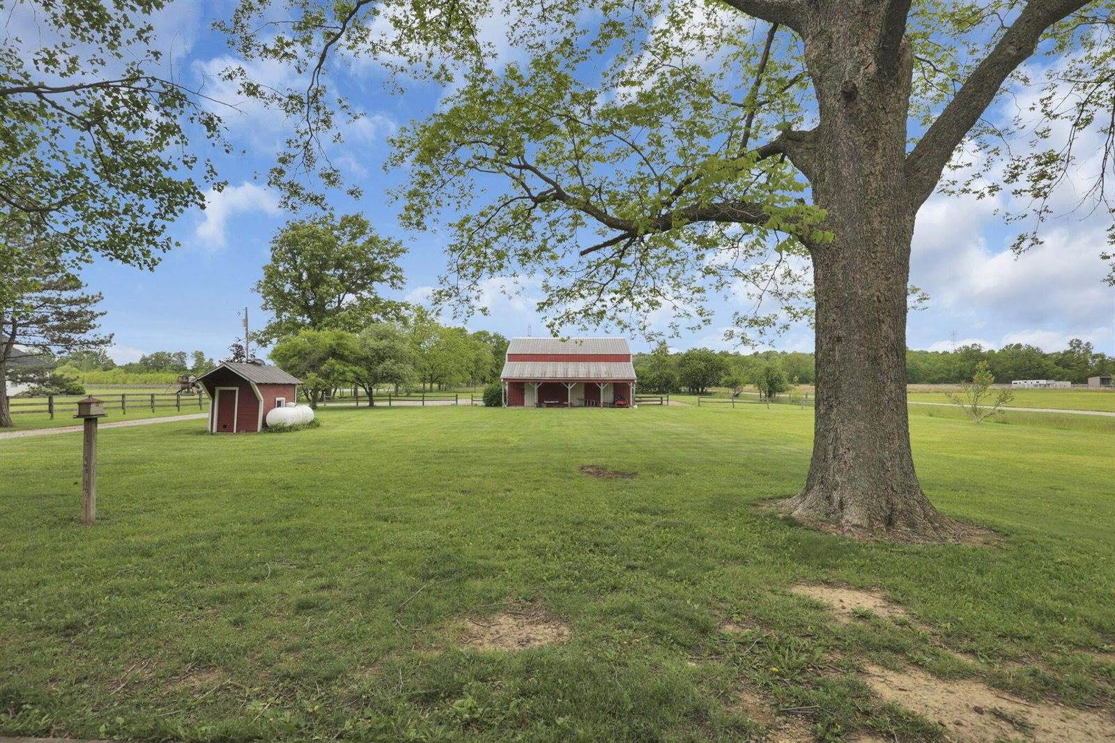 2320 Miller Paul Road, Galena, OH 43021