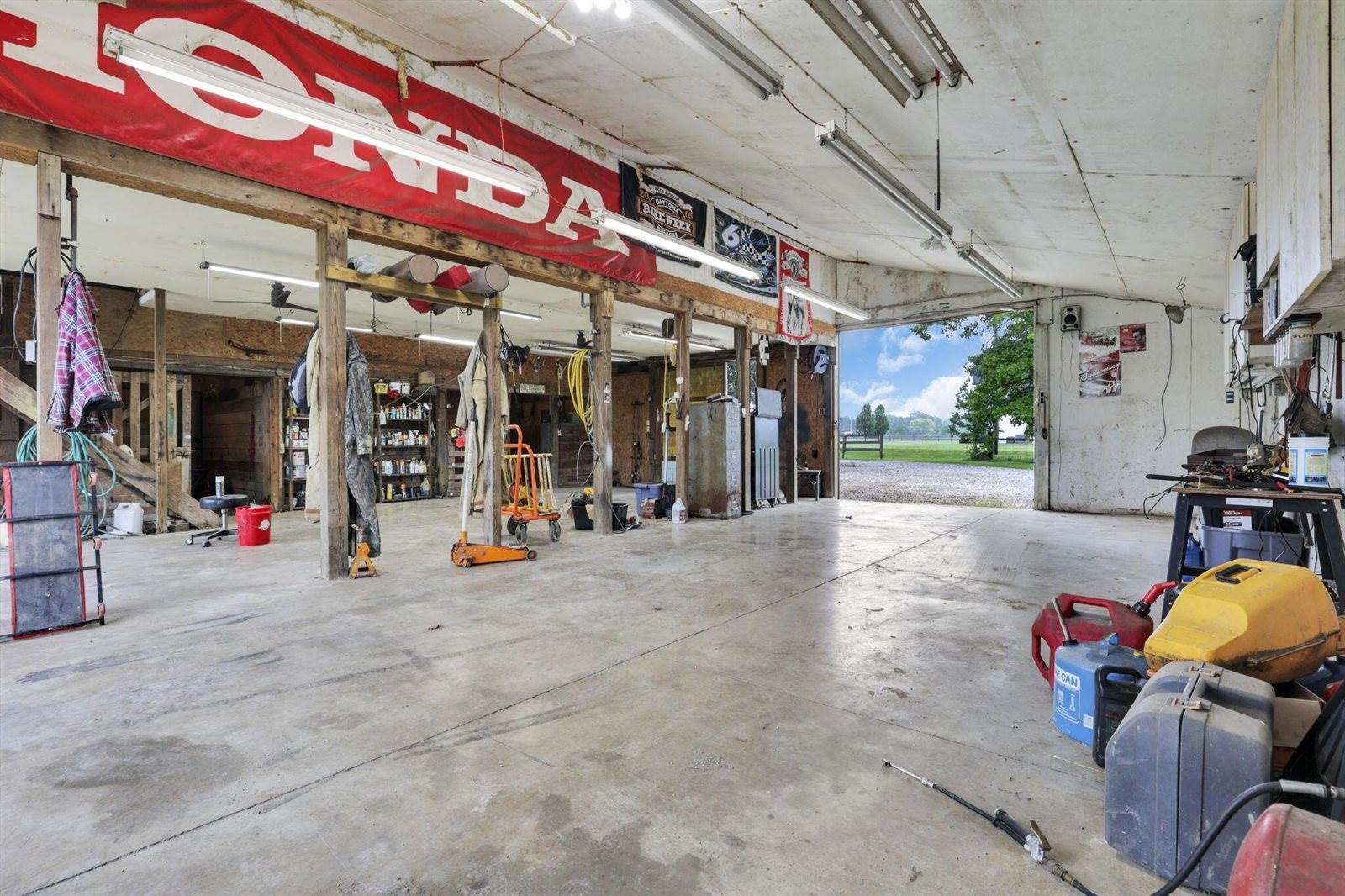 2320 Miller Paul Road, Galena, OH 43021