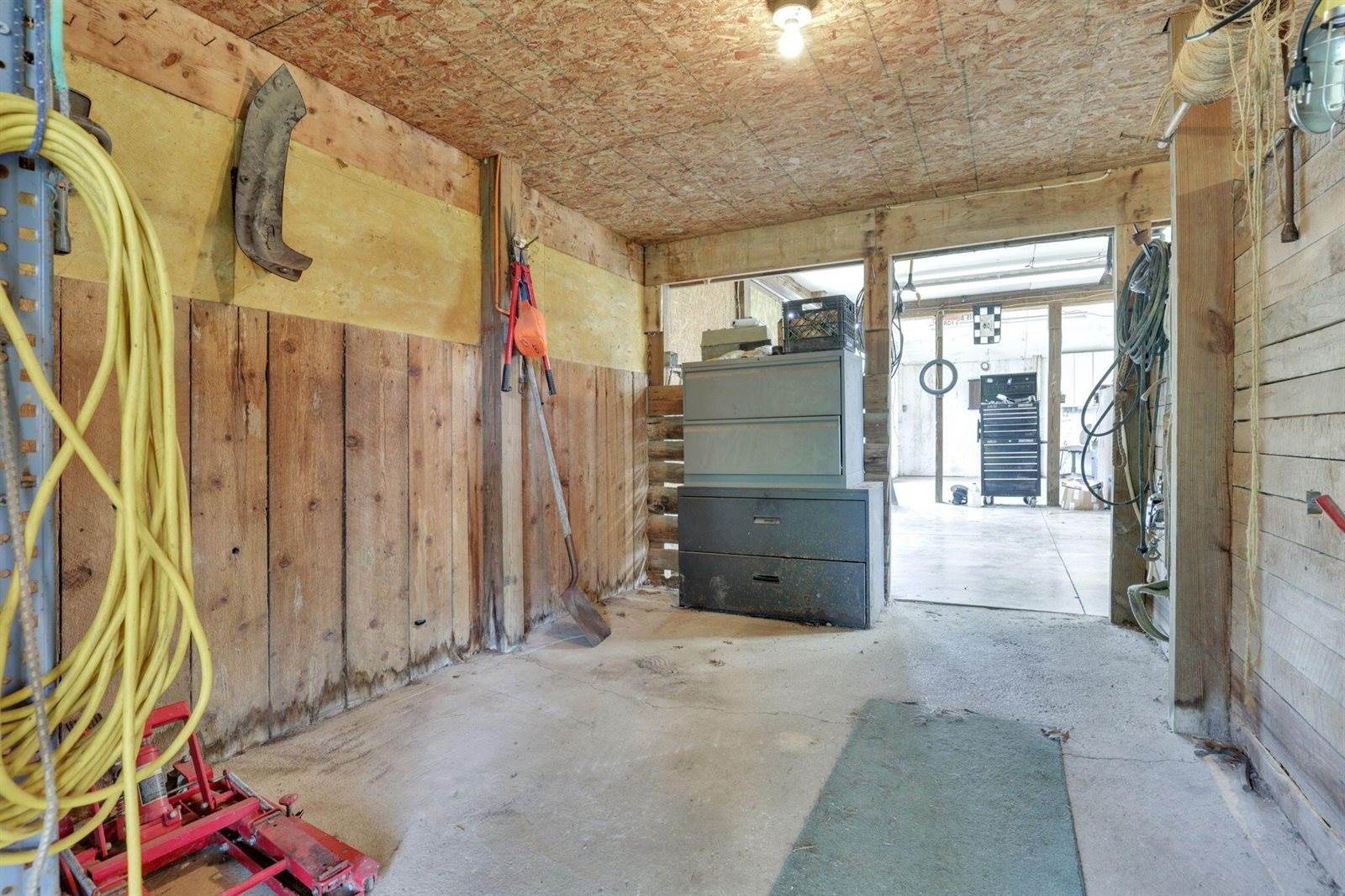 2320 Miller Paul Road, Galena, OH 43021