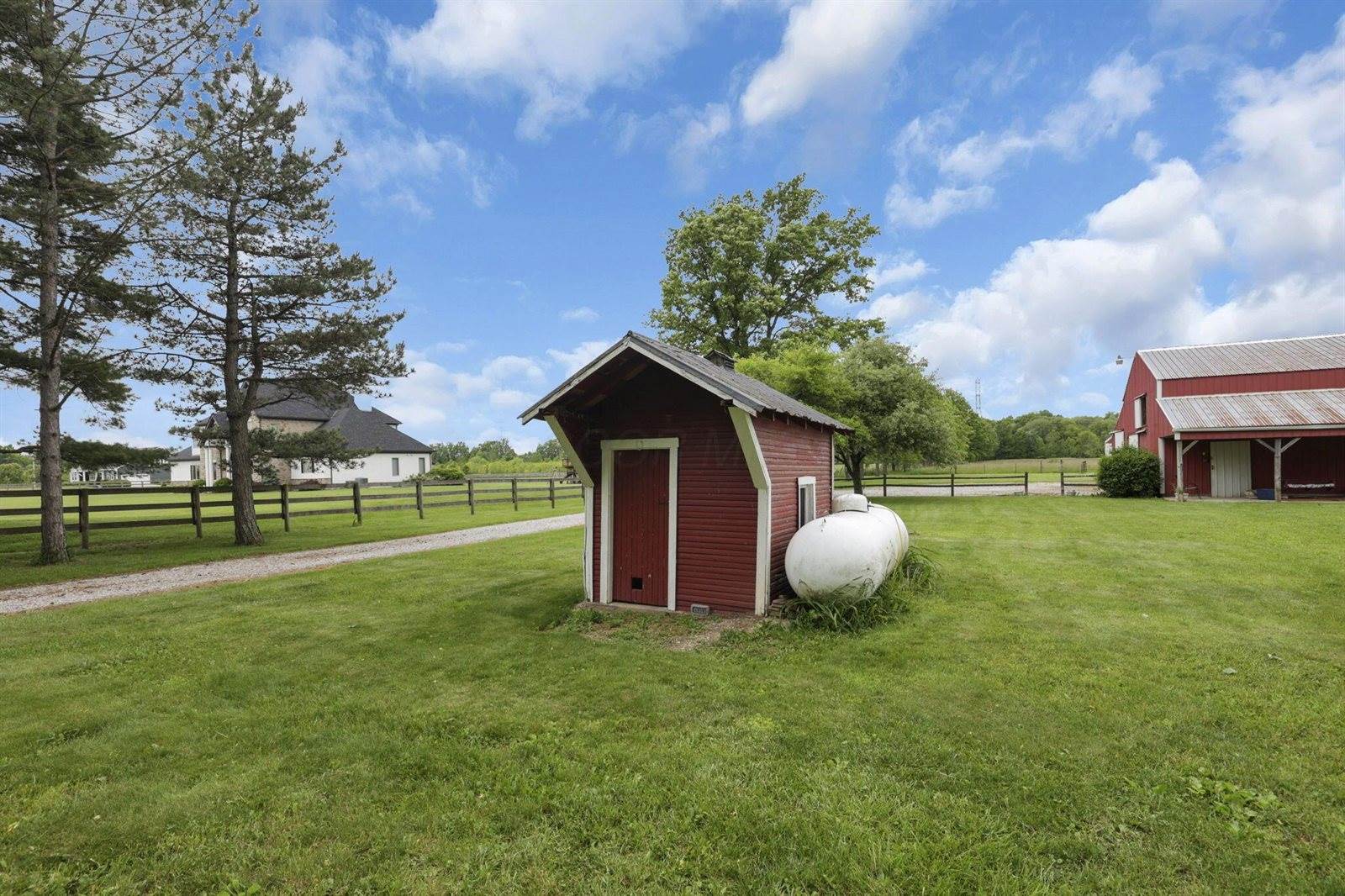 2320 Miller Paul Road, Galena, OH 43021