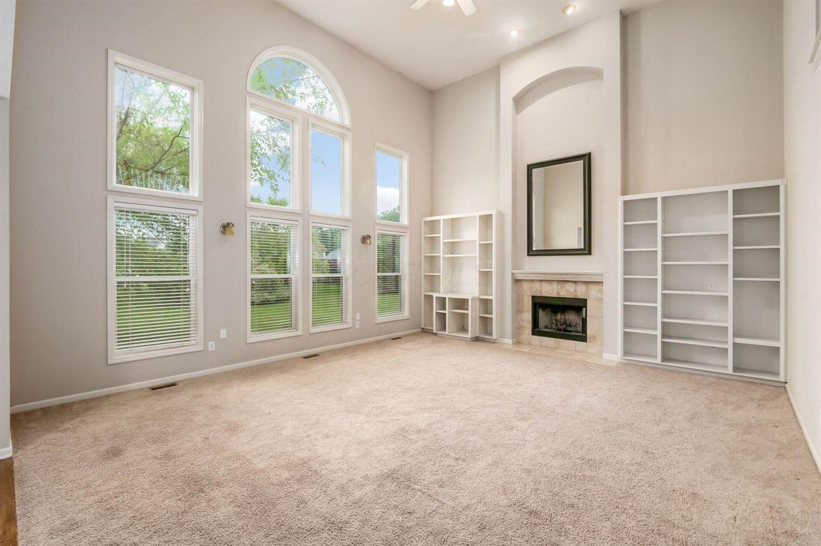 7985 Eric Court, Lewis Center, OH 43035