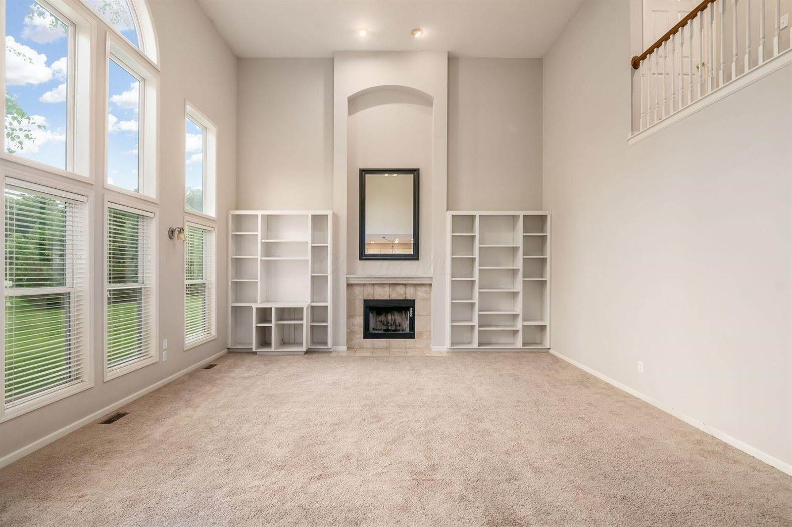 7985 Eric Court, Lewis Center, OH 43035