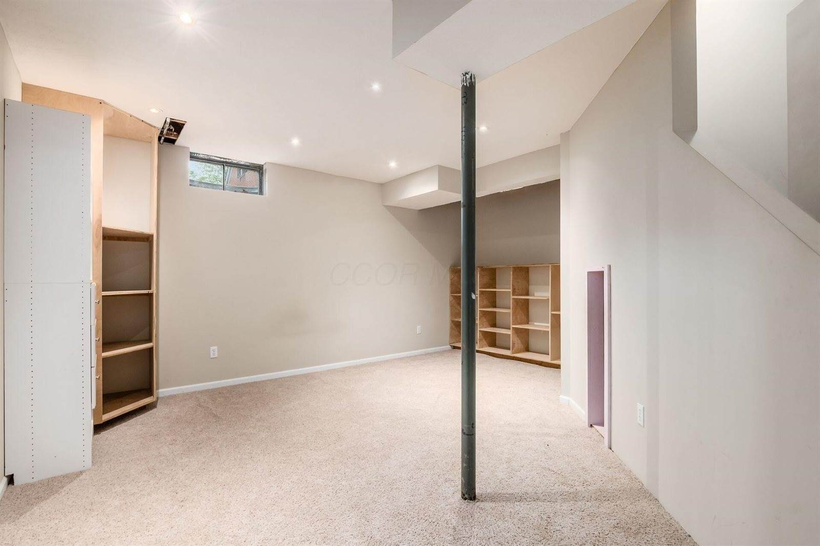 7985 Eric Court, Lewis Center, OH 43035