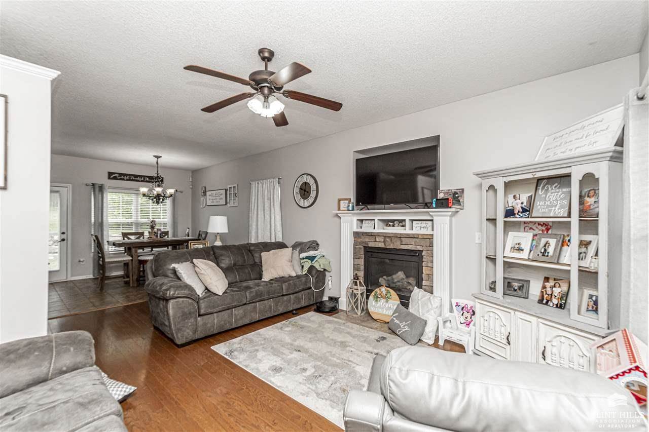 1337 Elm Creek Drive, Junction City, KS 66441