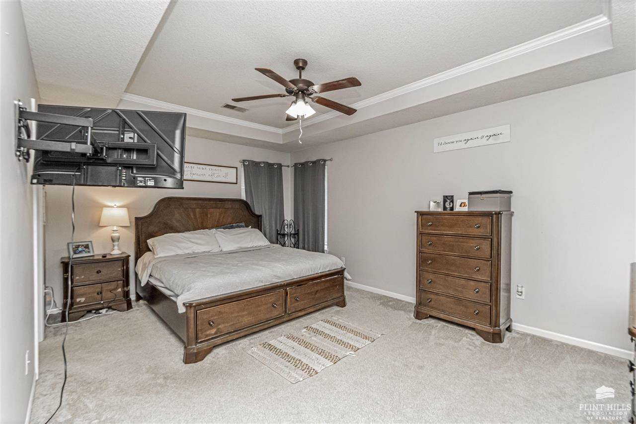 1337 Elm Creek Drive, Junction City, KS 66441