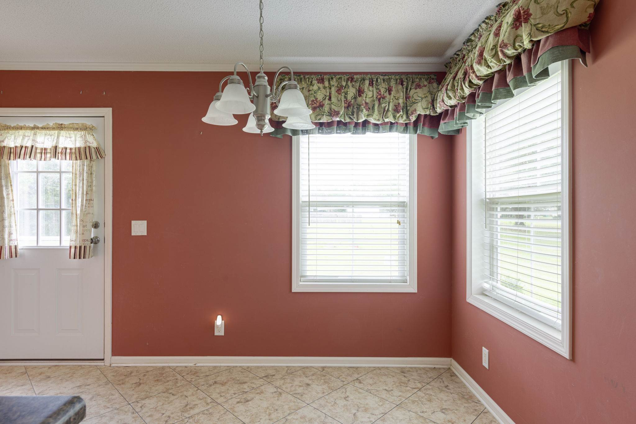 150 Pic Dr, Scott, LA 70583