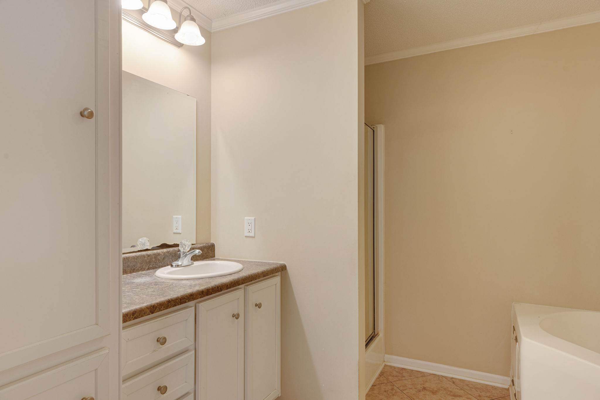 150 Pic Dr, Scott, LA 70583