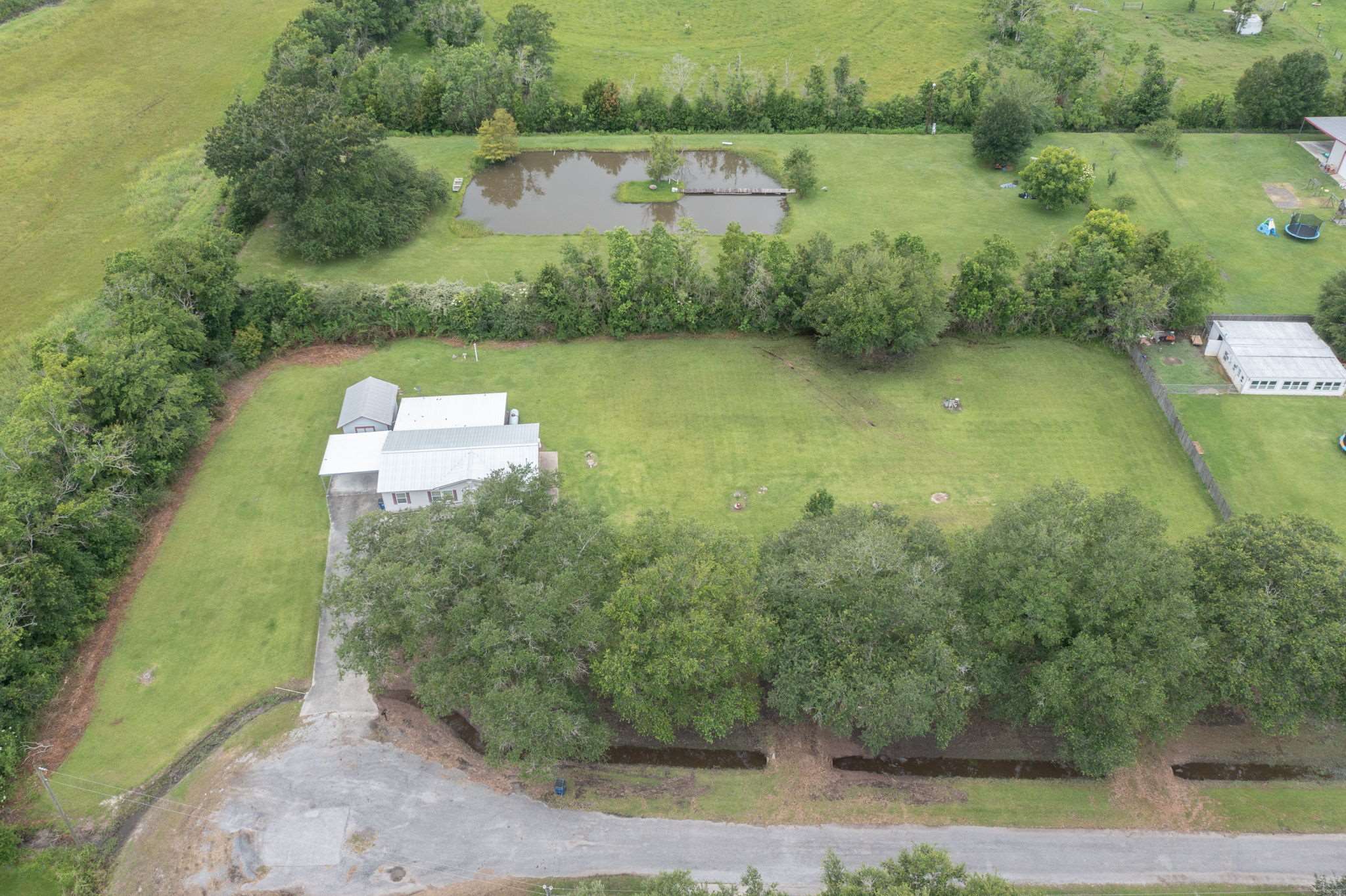 144 Pic Dr., Scott, LA 70583