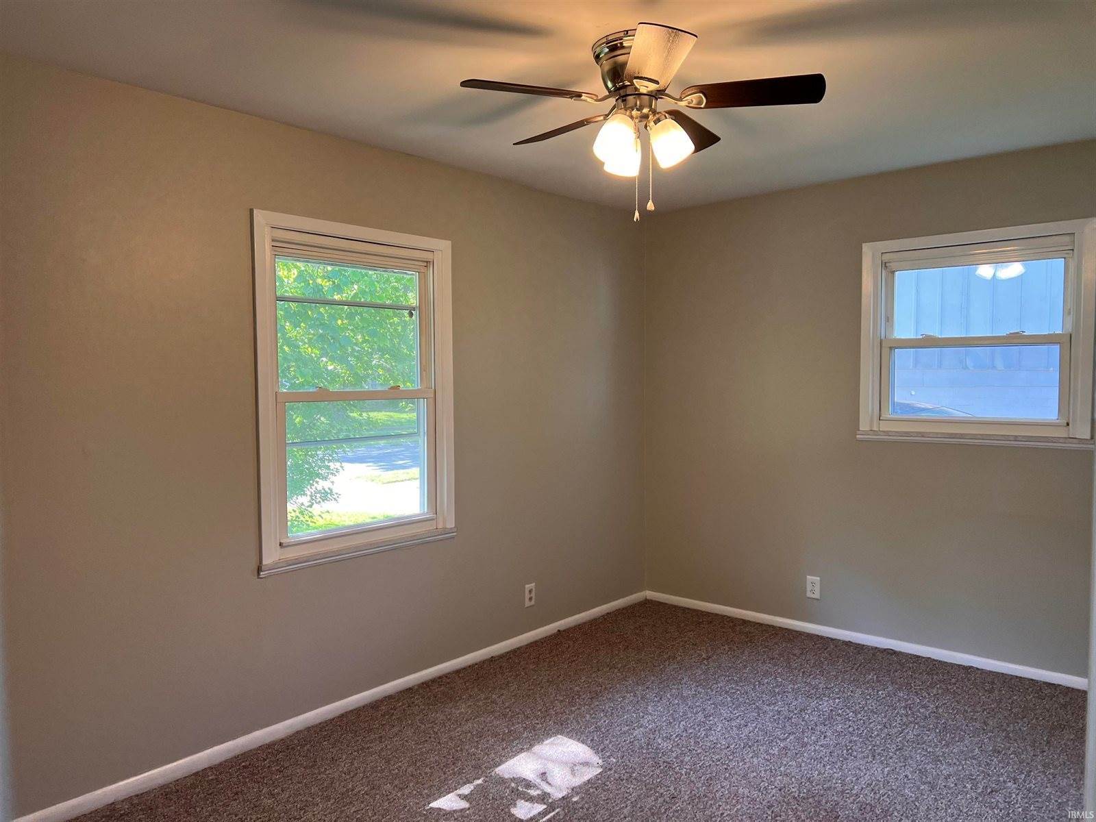 2901 N Richmond Drive, Muncie, IN 47304