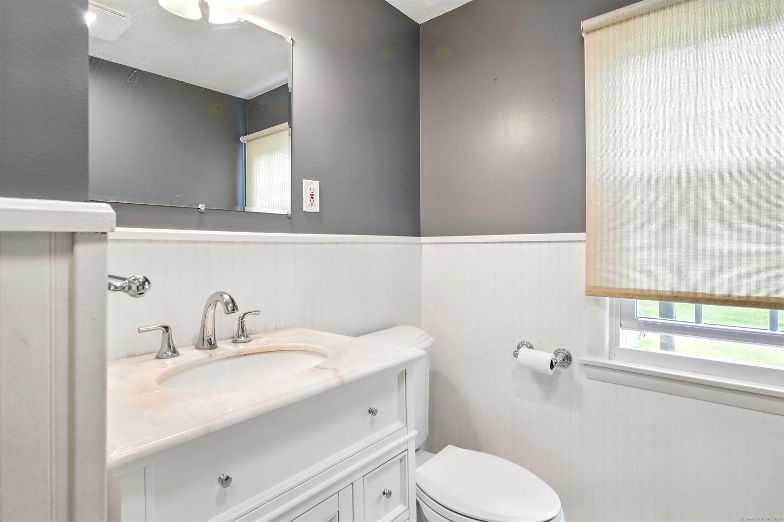 47 Varno, Enfield, CT 06082