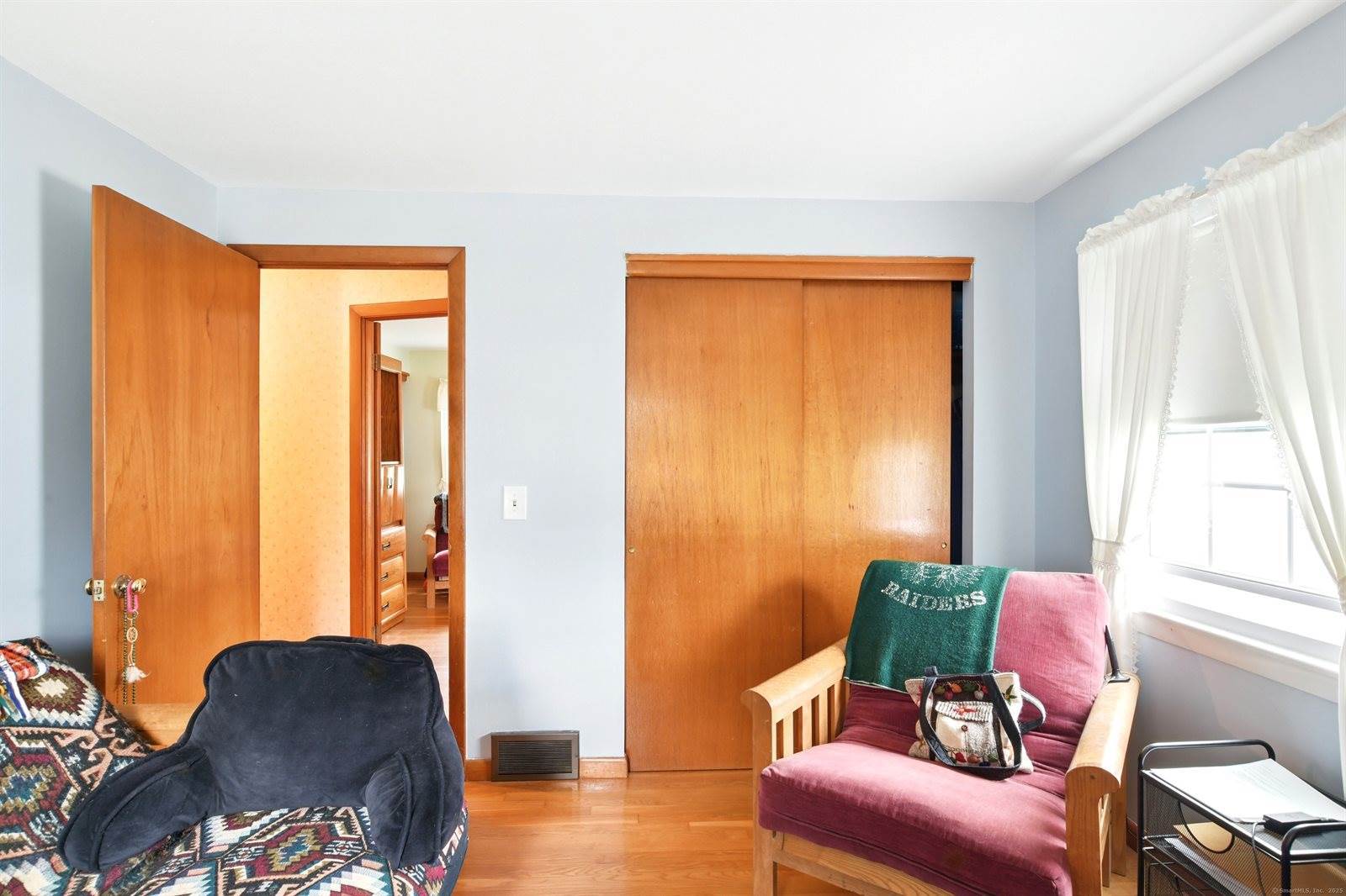 47 Varno, Enfield, CT 06082