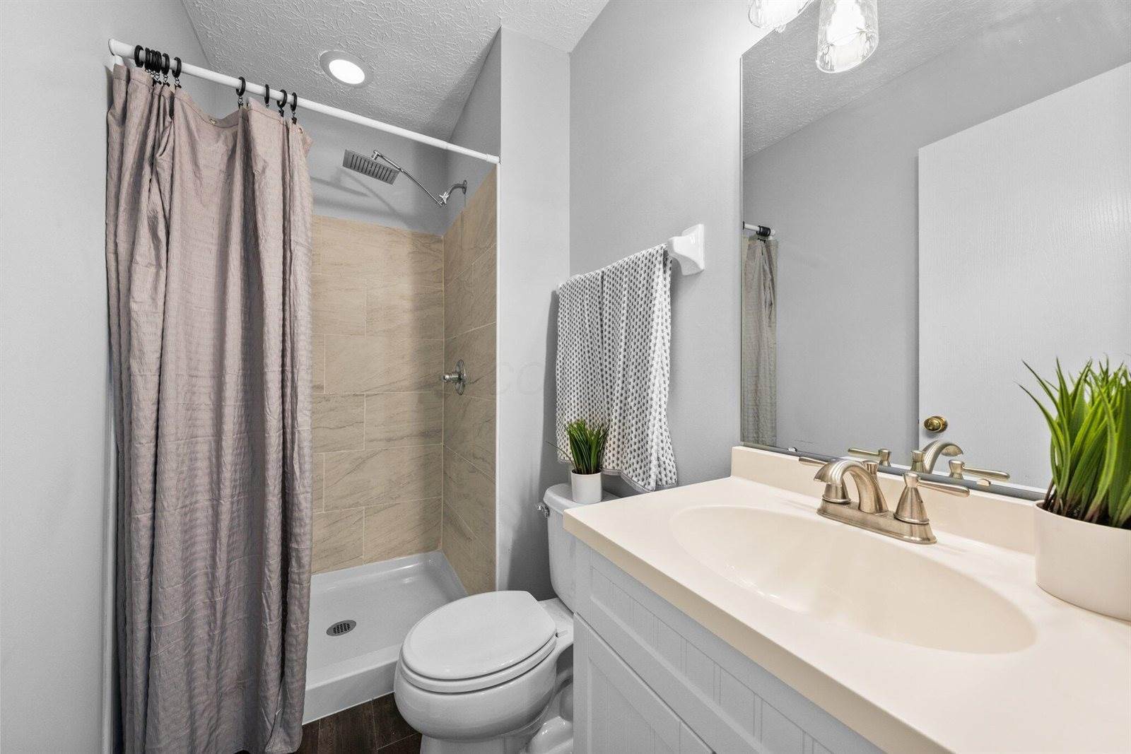 4435 Gaffney Court, Columbus, OH 43228