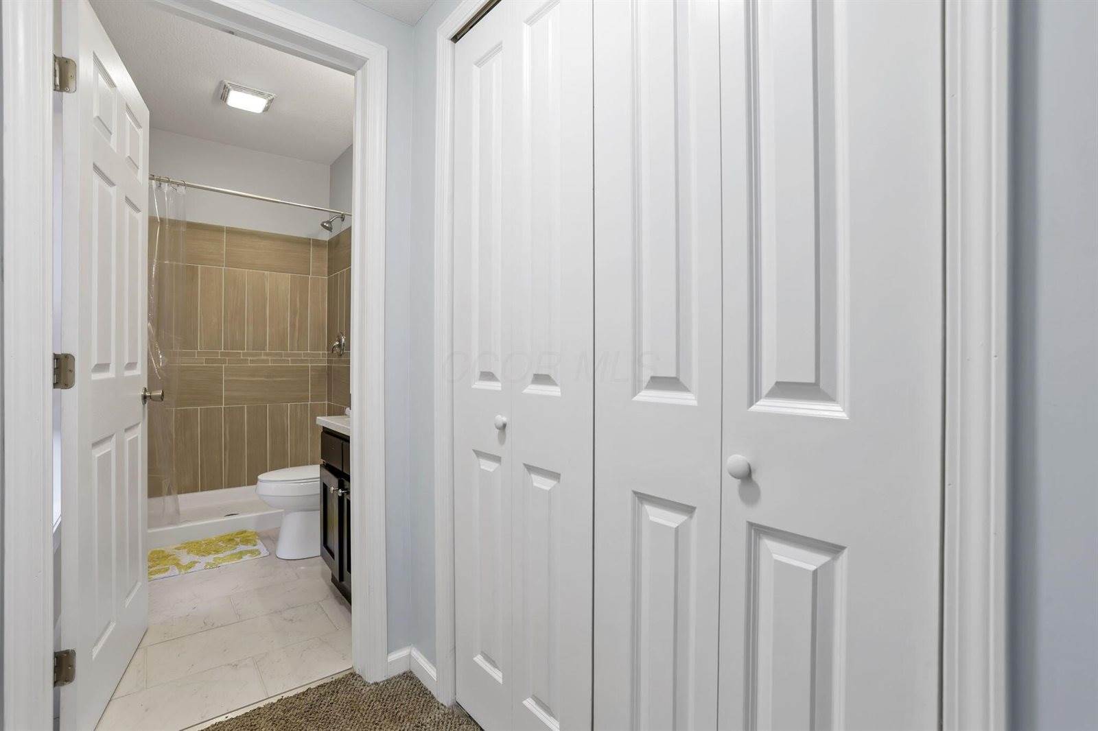 26 Belmont Avenue, Mount Vernon, OH 43050