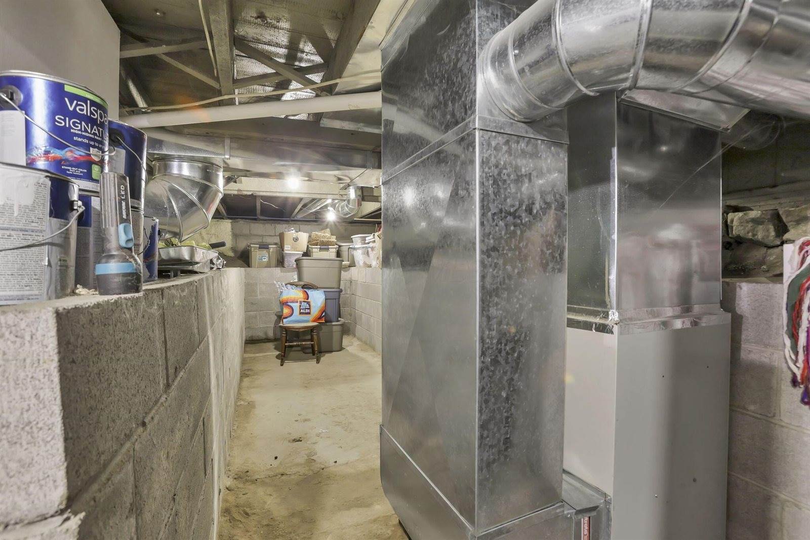 26 Belmont Avenue, Mount Vernon, OH 43050