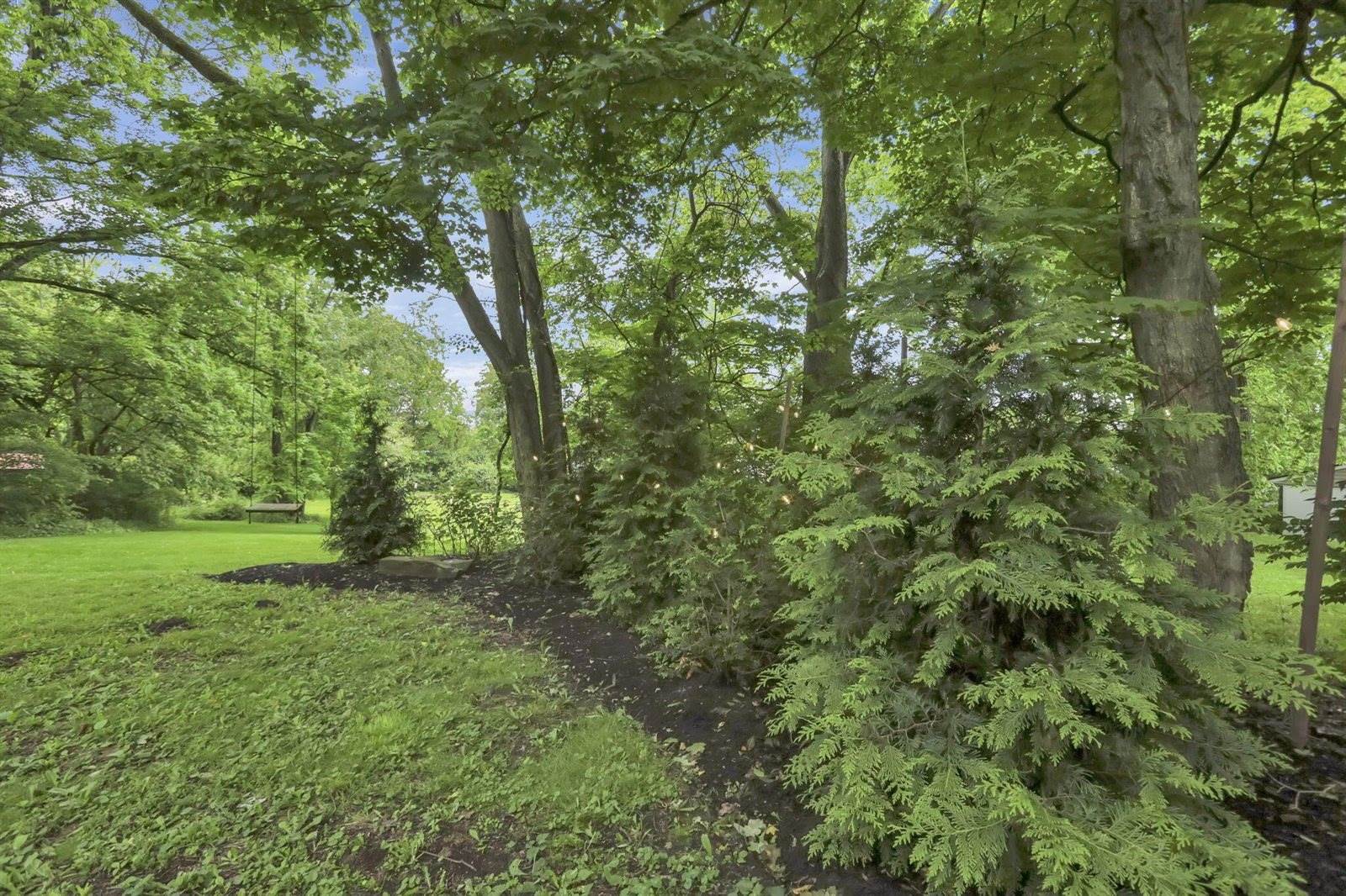 26 Belmont Avenue, Mount Vernon, OH 43050