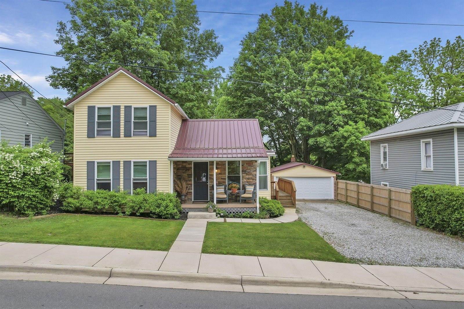 26 Belmont Avenue, Mount Vernon, OH 43050