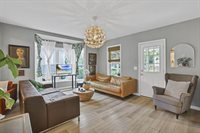 26 Belmont Avenue, Mount Vernon, OH 43050