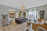 26 Belmont Avenue, Mount Vernon, OH 43050