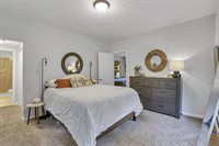 26 Belmont Avenue, Mount Vernon, OH 43050