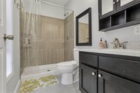 26 Belmont Avenue, Mount Vernon, OH 43050