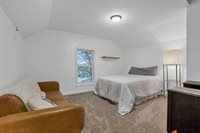 26 Belmont Avenue, Mount Vernon, OH 43050