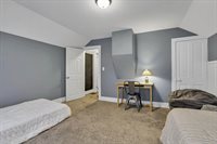 26 Belmont Avenue, Mount Vernon, OH 43050