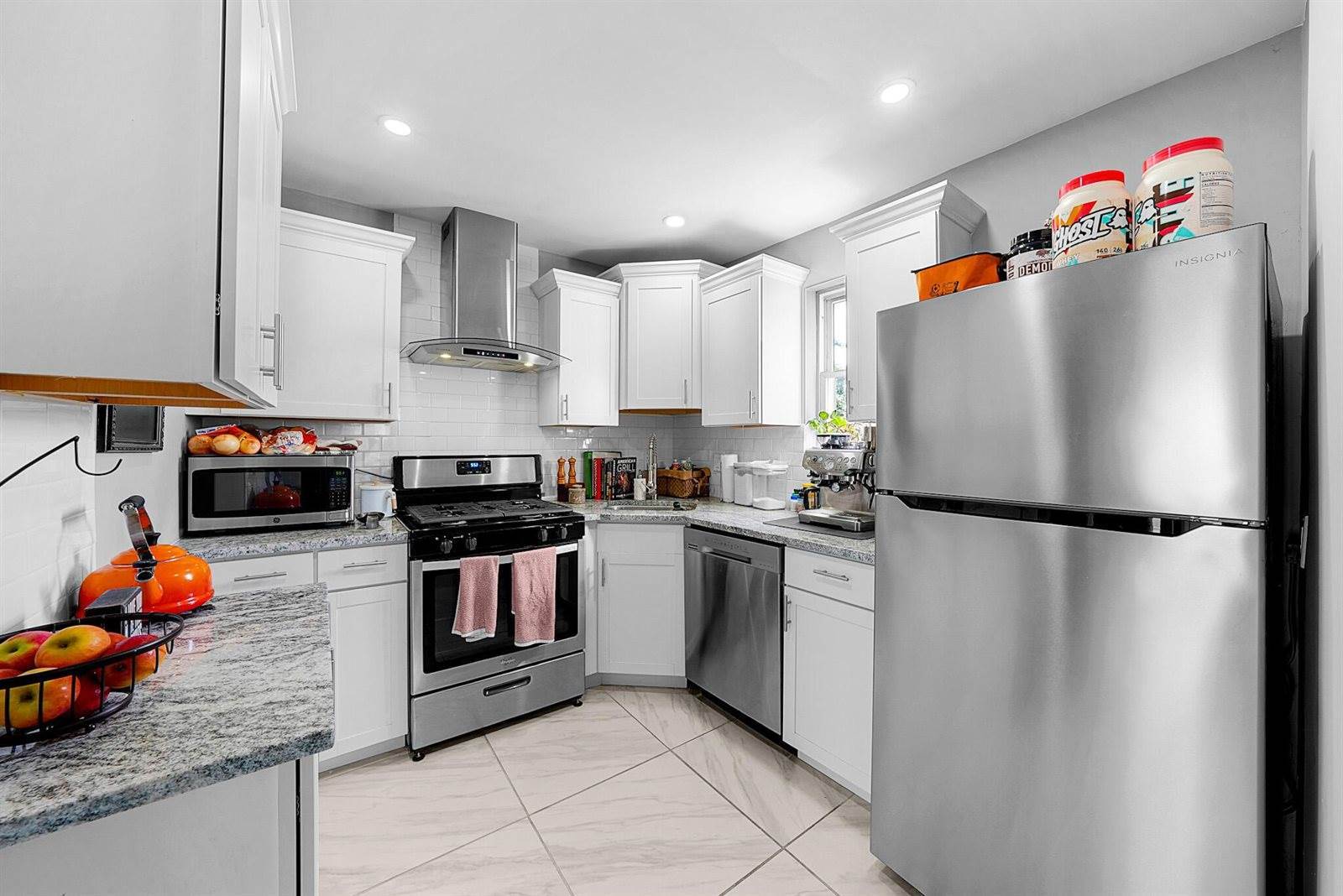 1081 Harrisburg Pike, Columbus, OH 43223