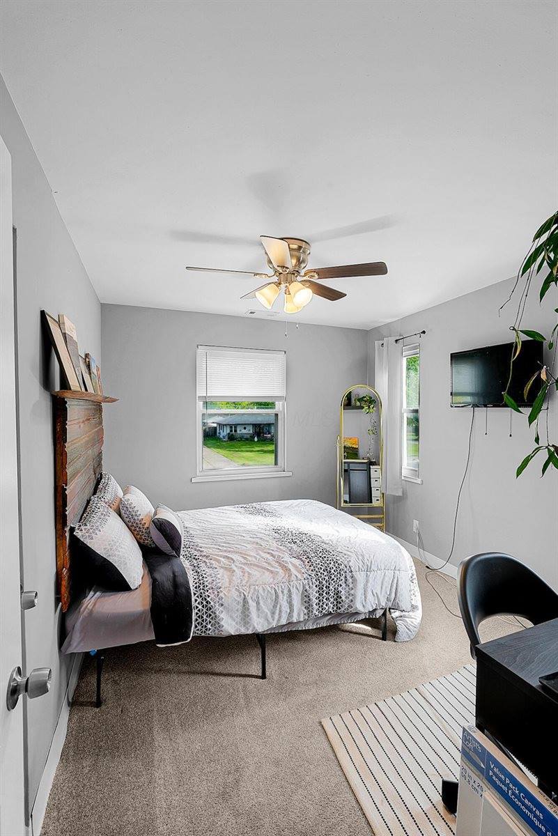 1081 Harrisburg Pike, Columbus, OH 43223