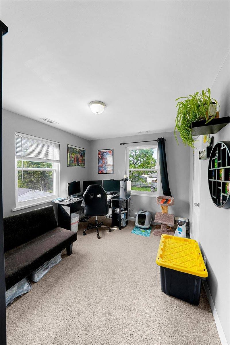 1081 Harrisburg Pike, Columbus, OH 43223