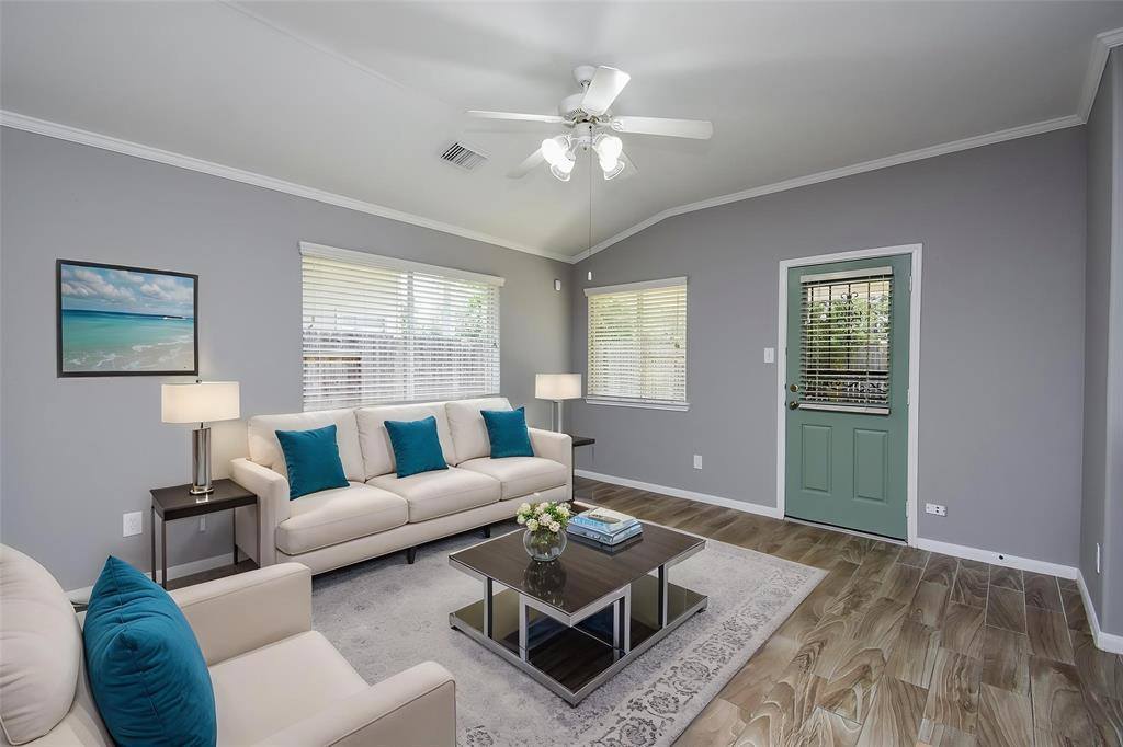 3219 Forest Willow Lane, Houston, TX 77068