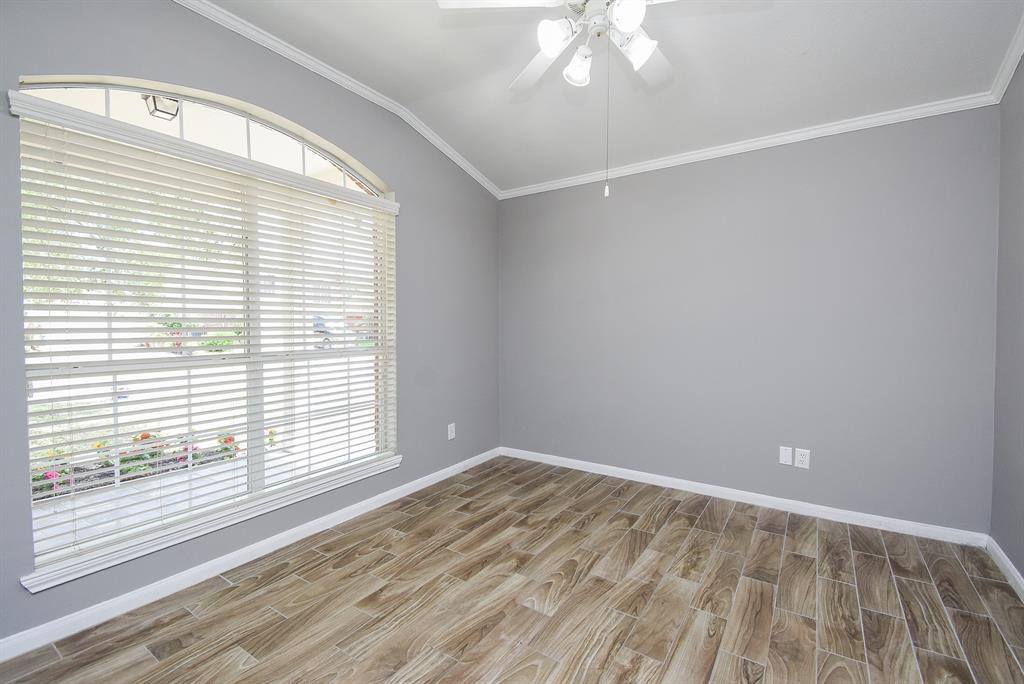 3219 Forest Willow Lane, Houston, TX 77068