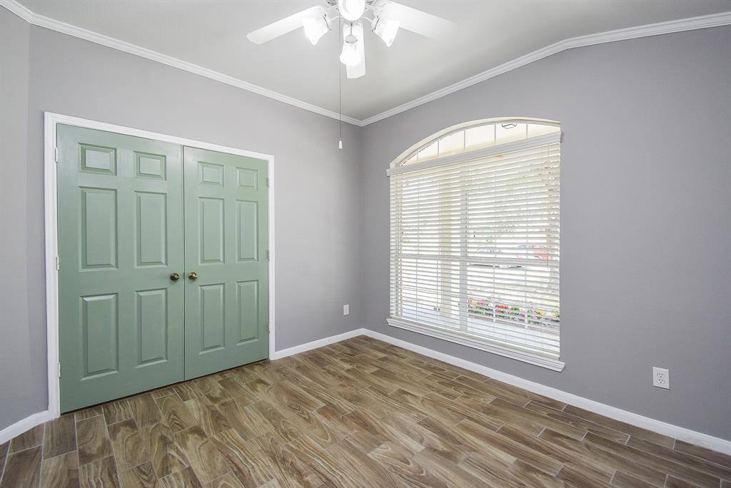 3219 Forest Willow Lane, Houston, TX 77068