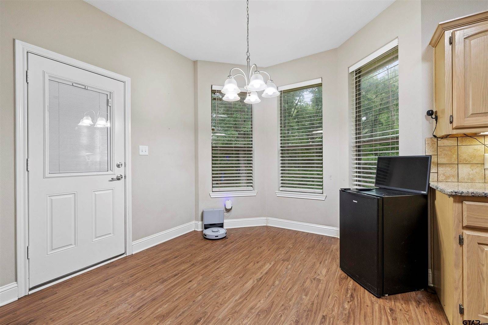 18313 Highmeadow Cir, Flint, TX 75762