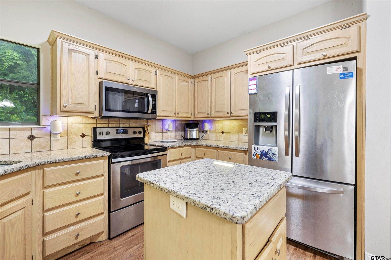 18313 Highmeadow Cir, Flint, TX 75762