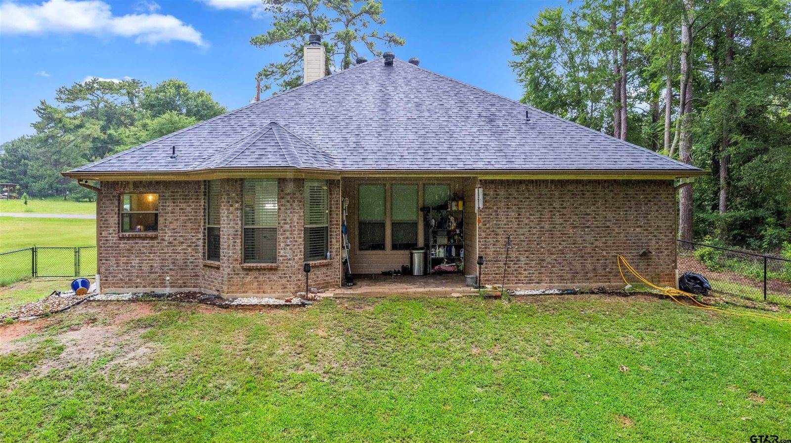 18313 Highmeadow Cir, Flint, TX 75762