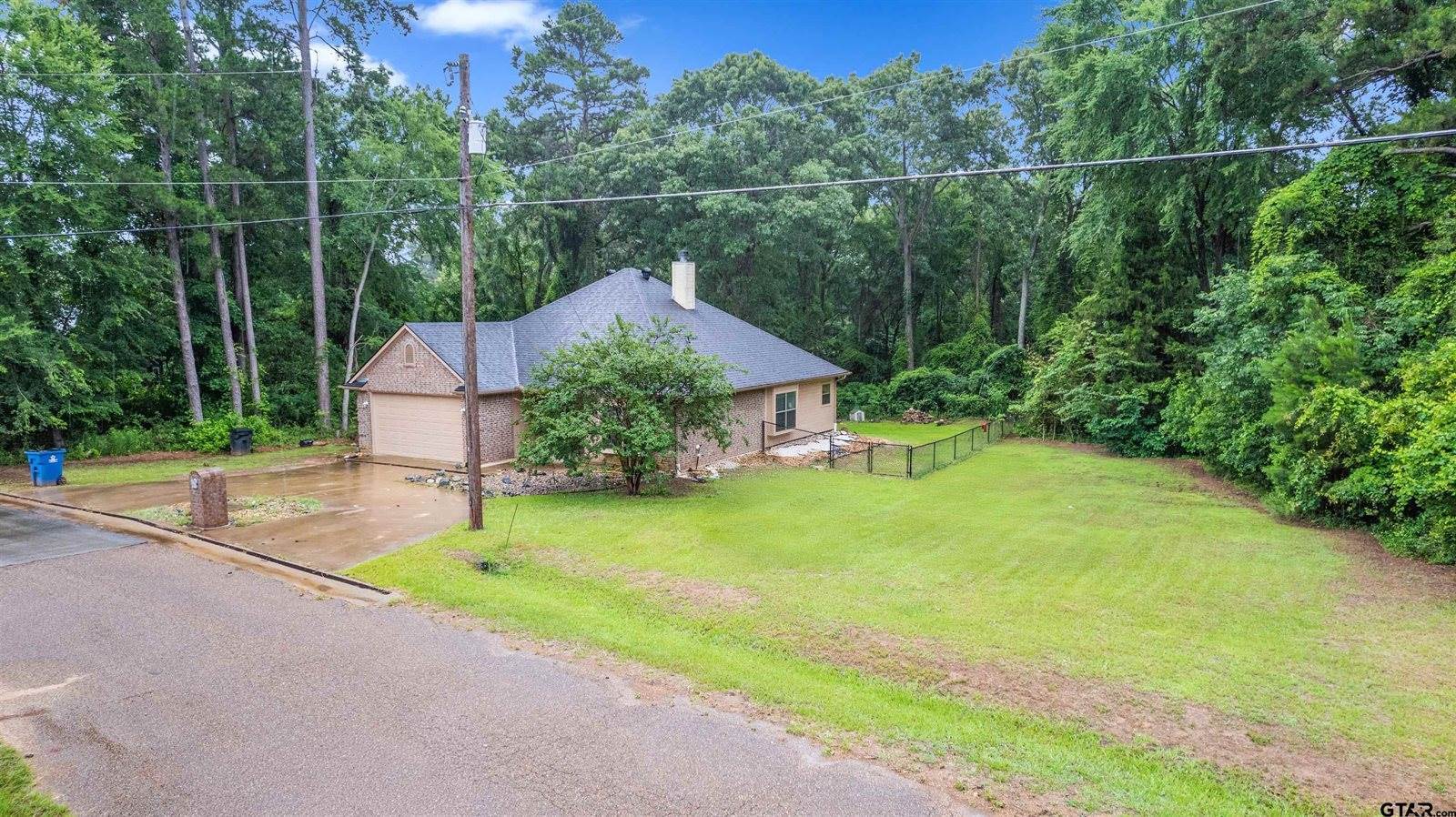 18313 Highmeadow Cir, Flint, TX 75762