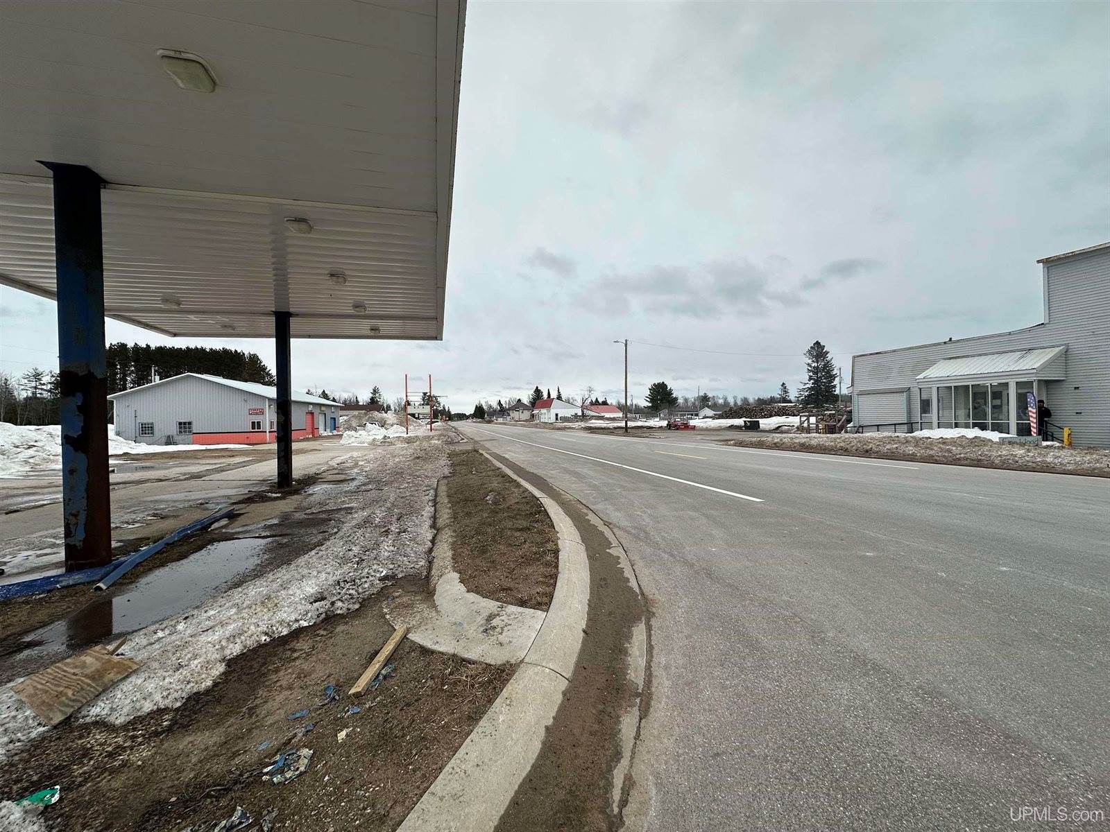 E12504 ST HWY 28 Highway, Shingleton, MI 49884